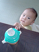 机の上の物が気になる