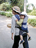 山菜採りのジュンとママ