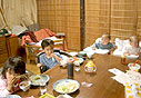子どもだらけの食卓