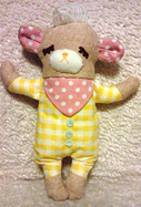 ぬいぐるみを作りました。旦那ちゃんには「ヒト?」と言われました。ぷにくま。