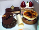 今日はケーキも食べちゃった、幸せ・・・(あれ?体重管理は?) 今日はケーキも食べちゃった、幸せ・・・(あれ?体重管理は?)