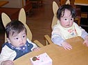 微妙な表情の二人…