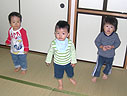 珍しく目線アリの3ショット!