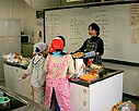 子ども料理教室で。 子ども料理教室で。