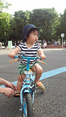 2～3歳向けの補助自転車初挑戦