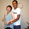 やっと胎動を感じた主人 やっと胎動を感じた主人